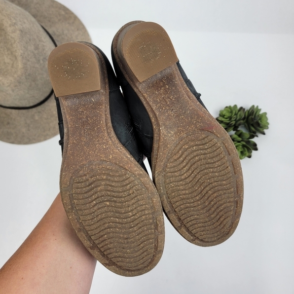 CLARKS Collection Sashlin Aleta Booties - Picture 10 of 15